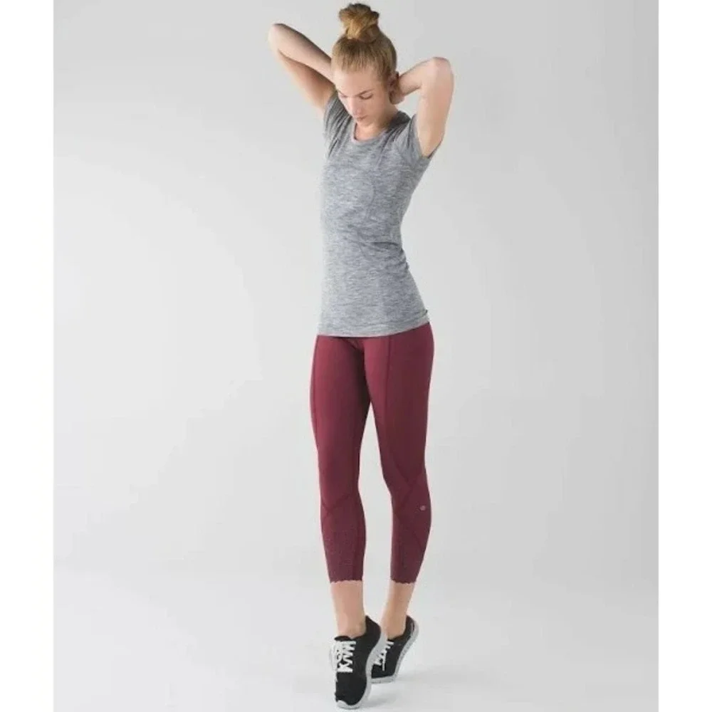 Lululemon Tight Stuff Tight II *24